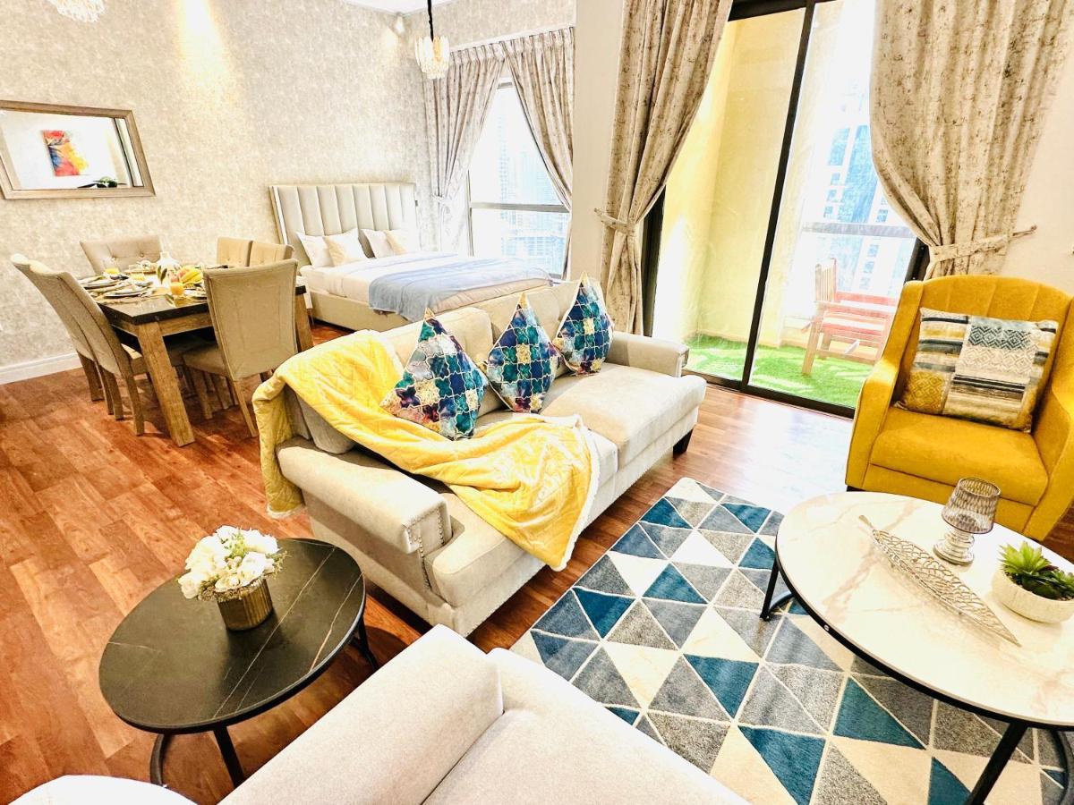 Luxury Casa - Indigo Sea View Apartment Jbr Beach 2Br Dubai Esterno foto