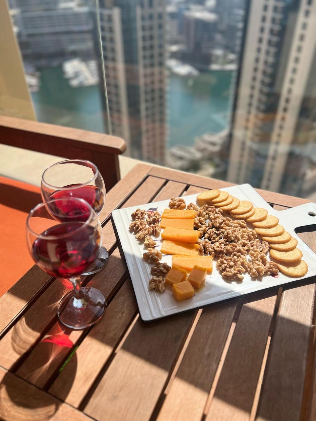 Luxury Casa - Indigo Sea View Apartment Jbr Beach 2Br Dubai Esterno foto